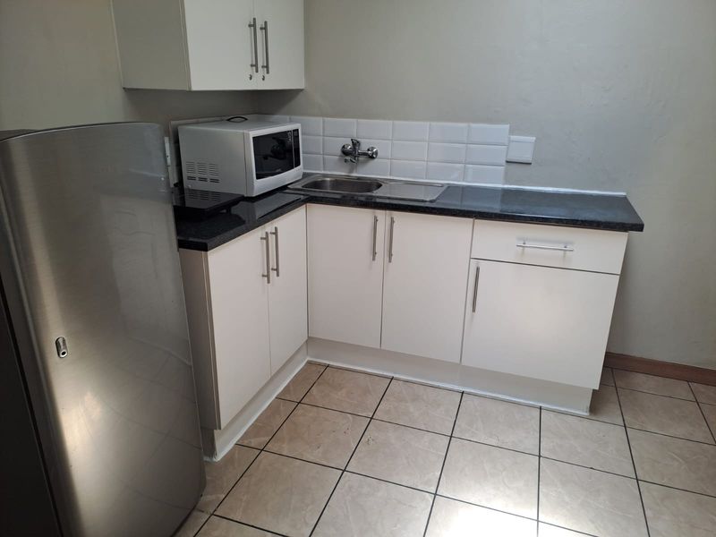 Commercial Property for sale near Steve Biko Hospital - Photo 8