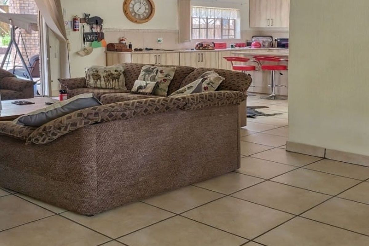 Retire to Nature, Raise a Family in Paradise ,four Bedroom Jewel for Sale in Marloth Park! - Photo 3