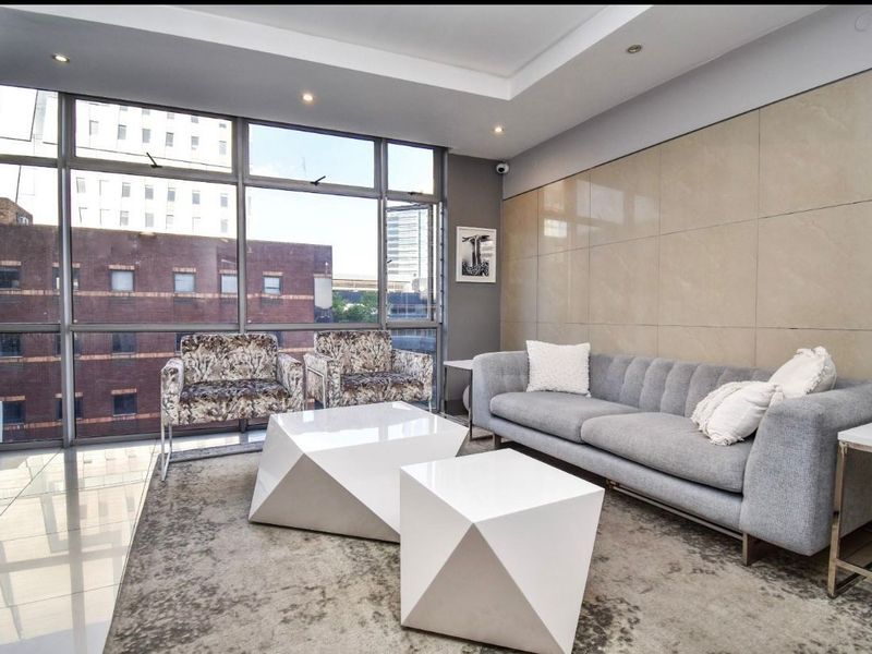 Apartment To Rent in Sandown, Sandton - Photo 1