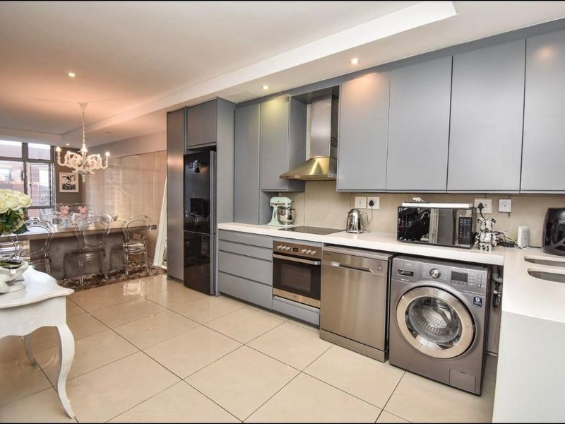 Apartment To Rent in Sandown, Sandton - Photo 6