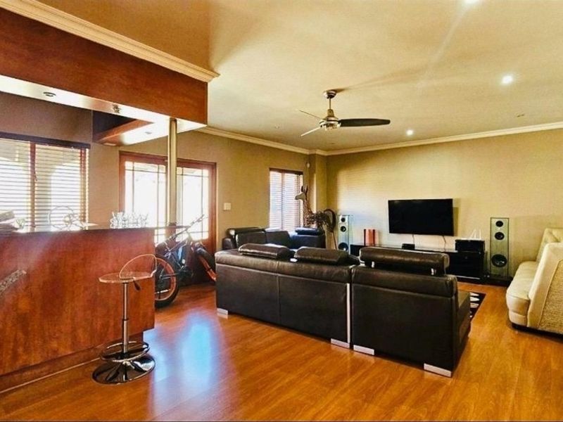 House For Sale in Emfuleni Golf Estate, Vanderbijlpark - Photo 4