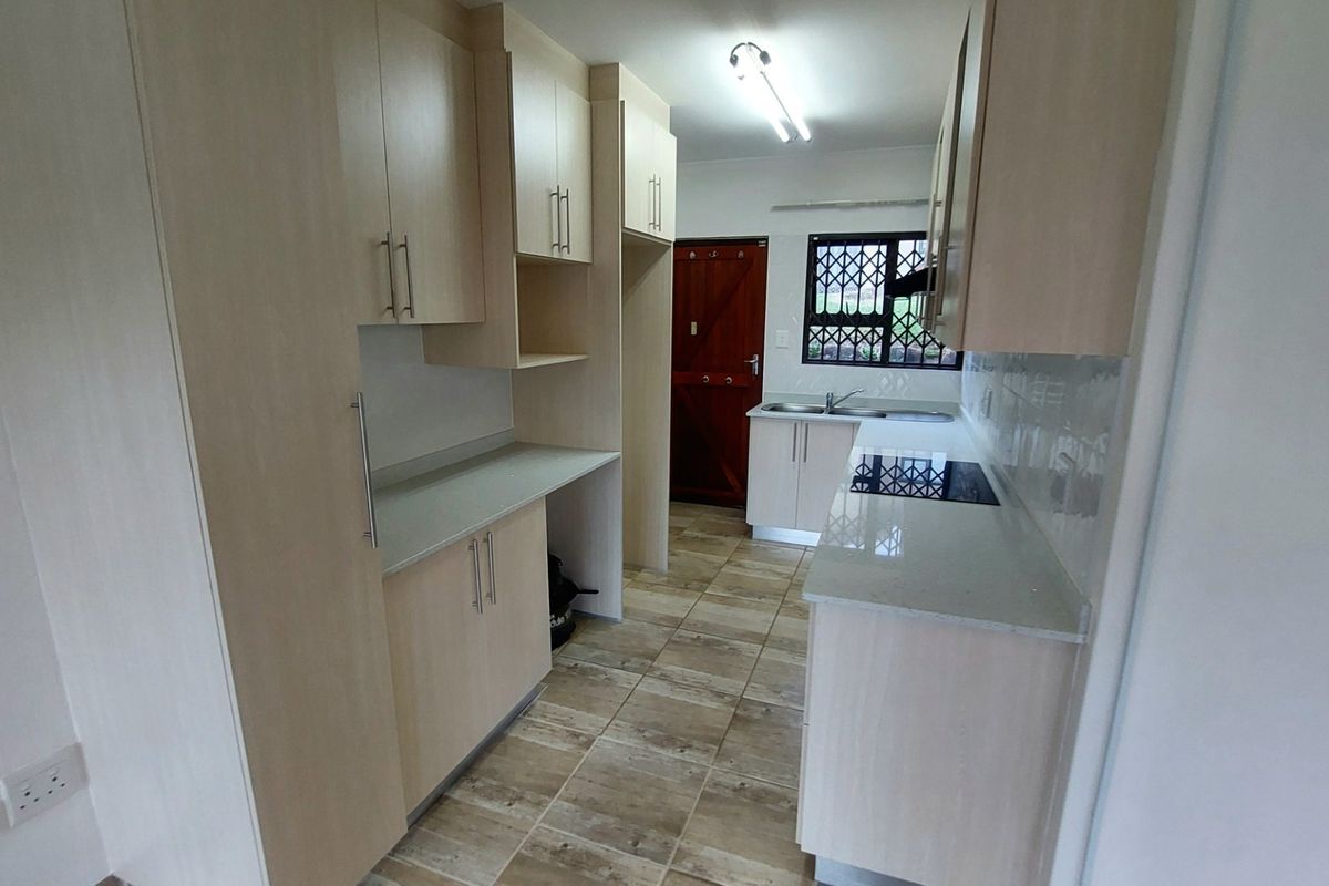 Lovely Newly Renovated Townhouse, Shelly Beach - Photo 4