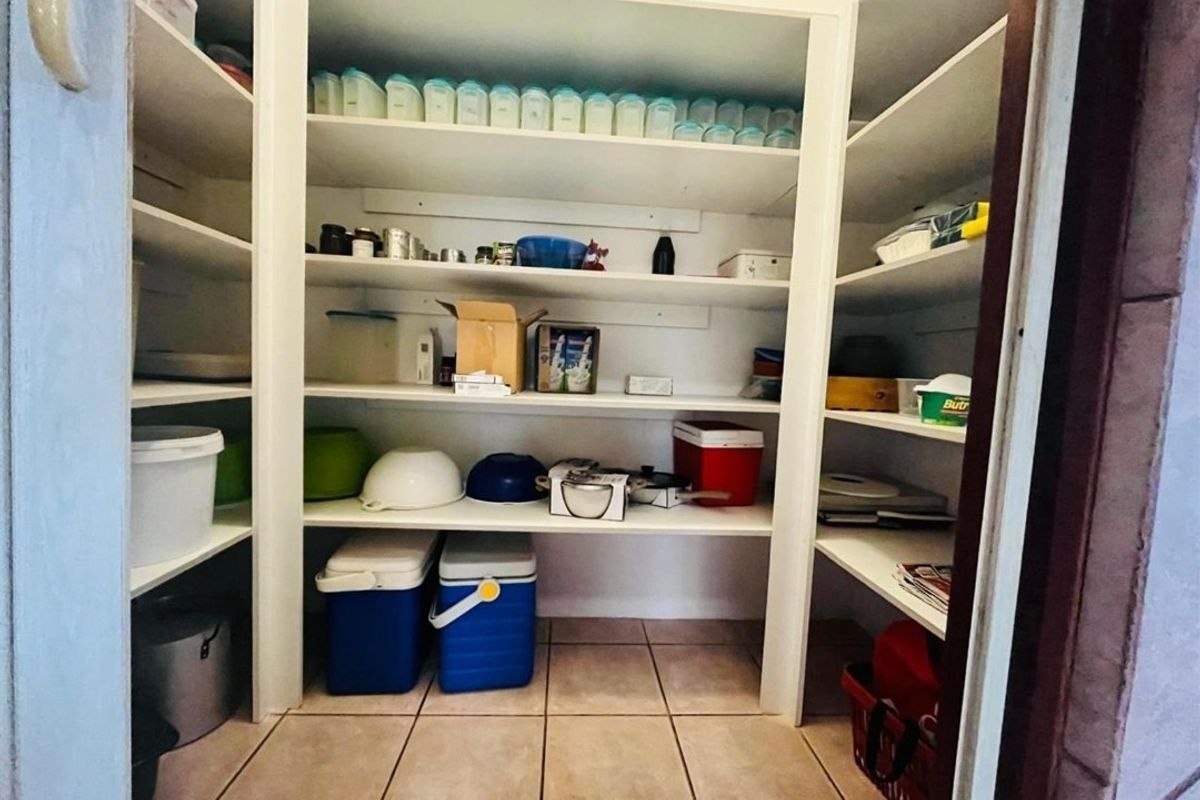 House For Sale in Vanderbijlpark SE 4, Vanderbijlpark SE, Vanderbijlpark - Photo 4