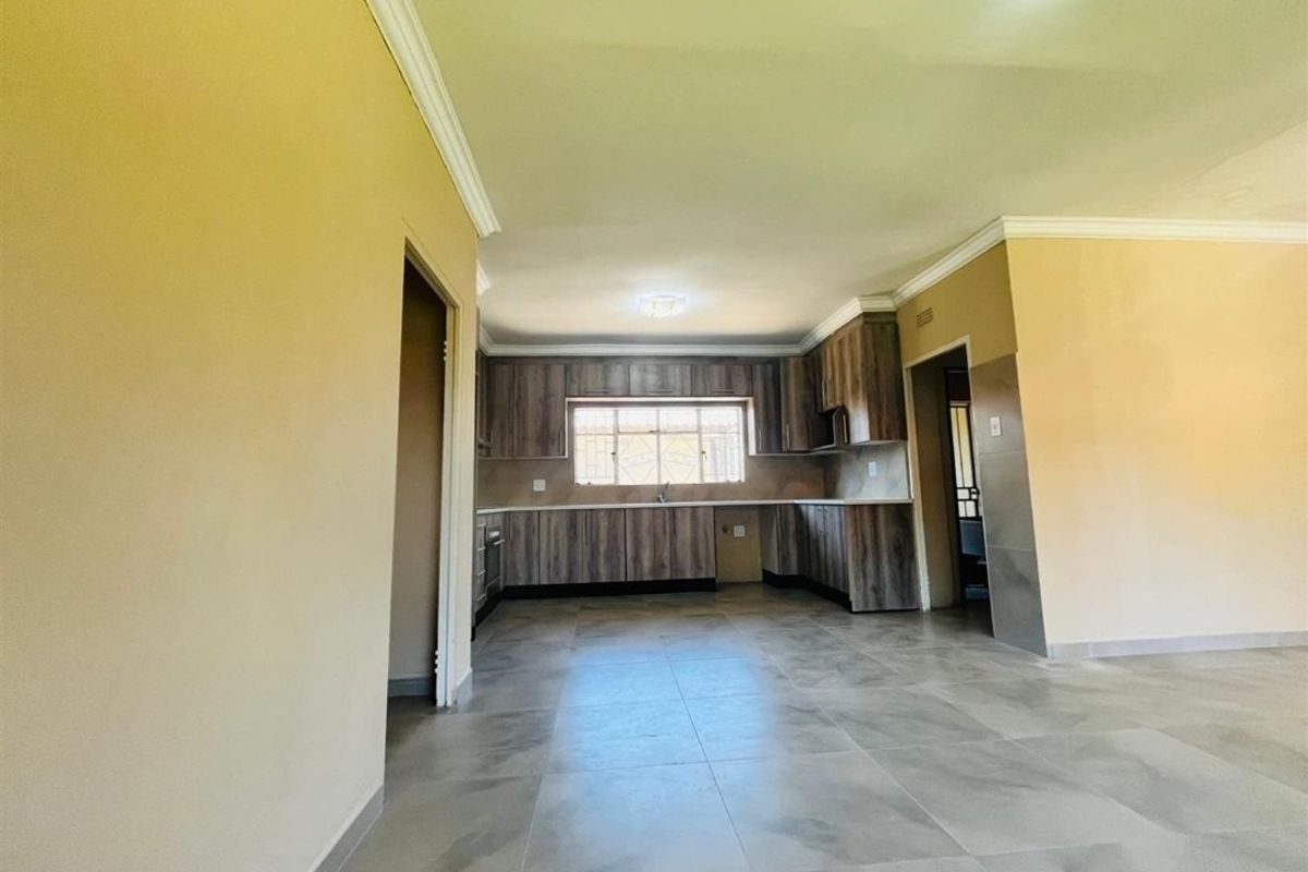 House For Sale in Vanderbijlpark SW 1, Vanderbijlpark SW, Vanderbijlpark - Photo 5