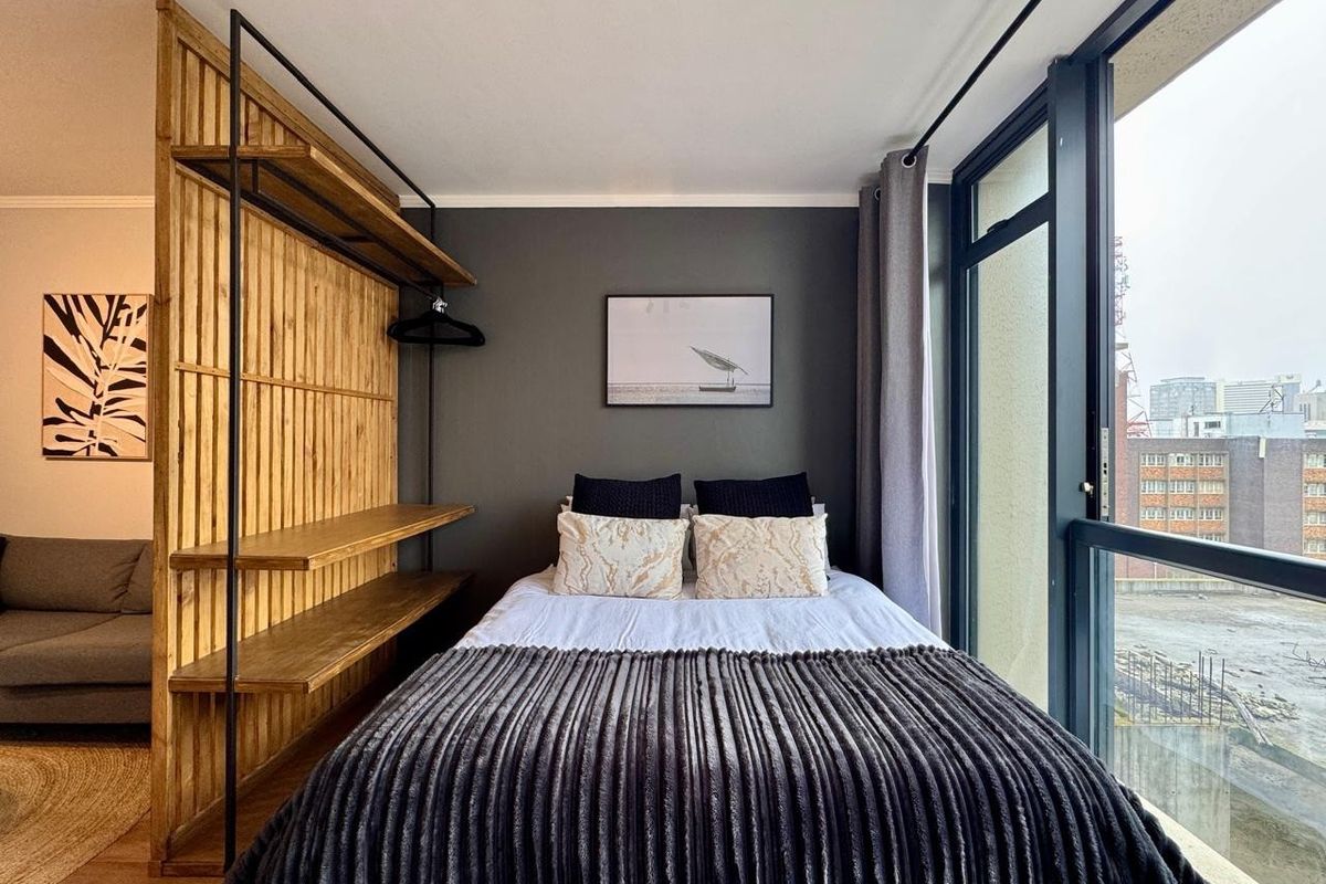 Unit 1204, Four Seasons, Zonnebloem, Cape Town - Photo 2
