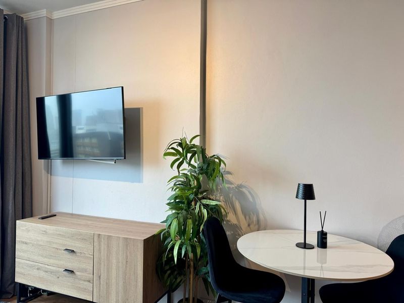 Unit 1204, Four Seasons, Zonnebloem, Cape Town - Photo 10