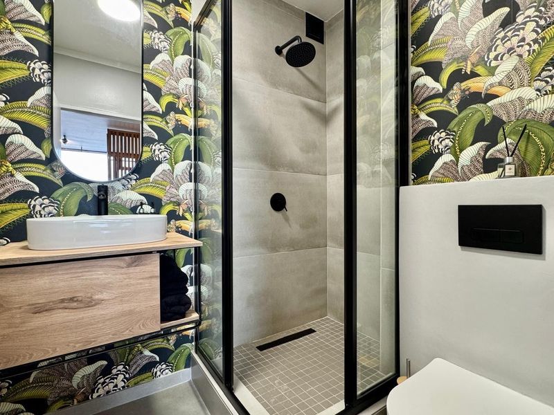 Unit 1204, Four Seasons, Zonnebloem, Cape Town - Photo 8