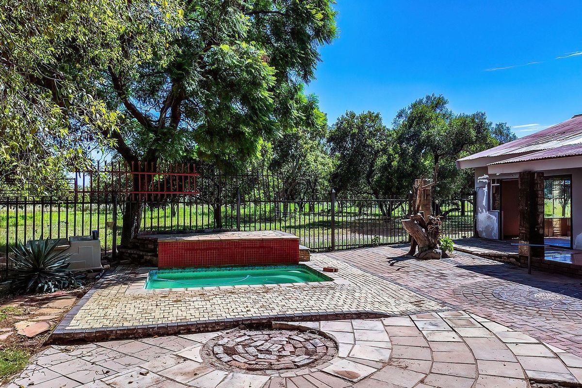 Farm For Sale in Kromdraai, Hammanskraal - Photo 3