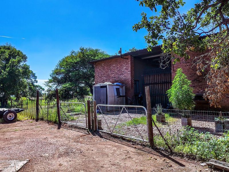 Farm For Sale in Kromdraai, Hammanskraal - Photo 9