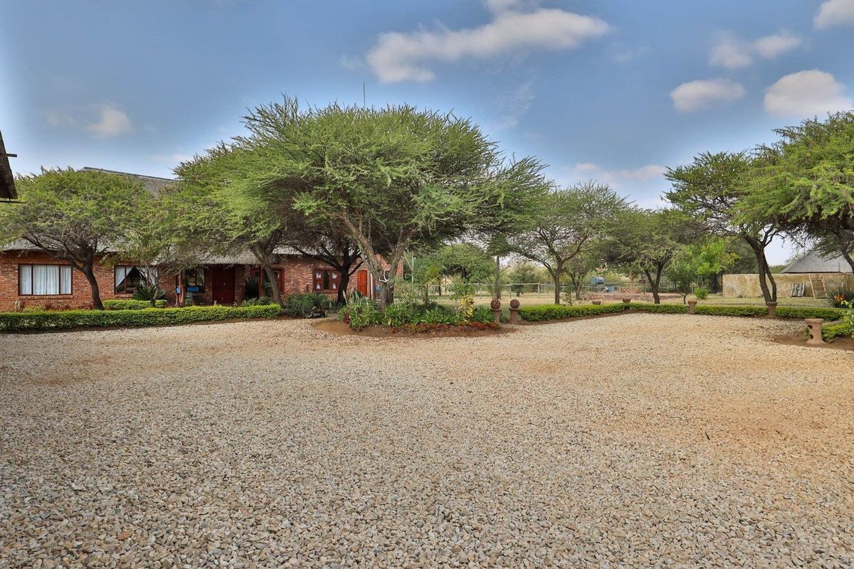 Farm For Sale in Dinokeng Game Reserve, Wonderboom - Photo 2