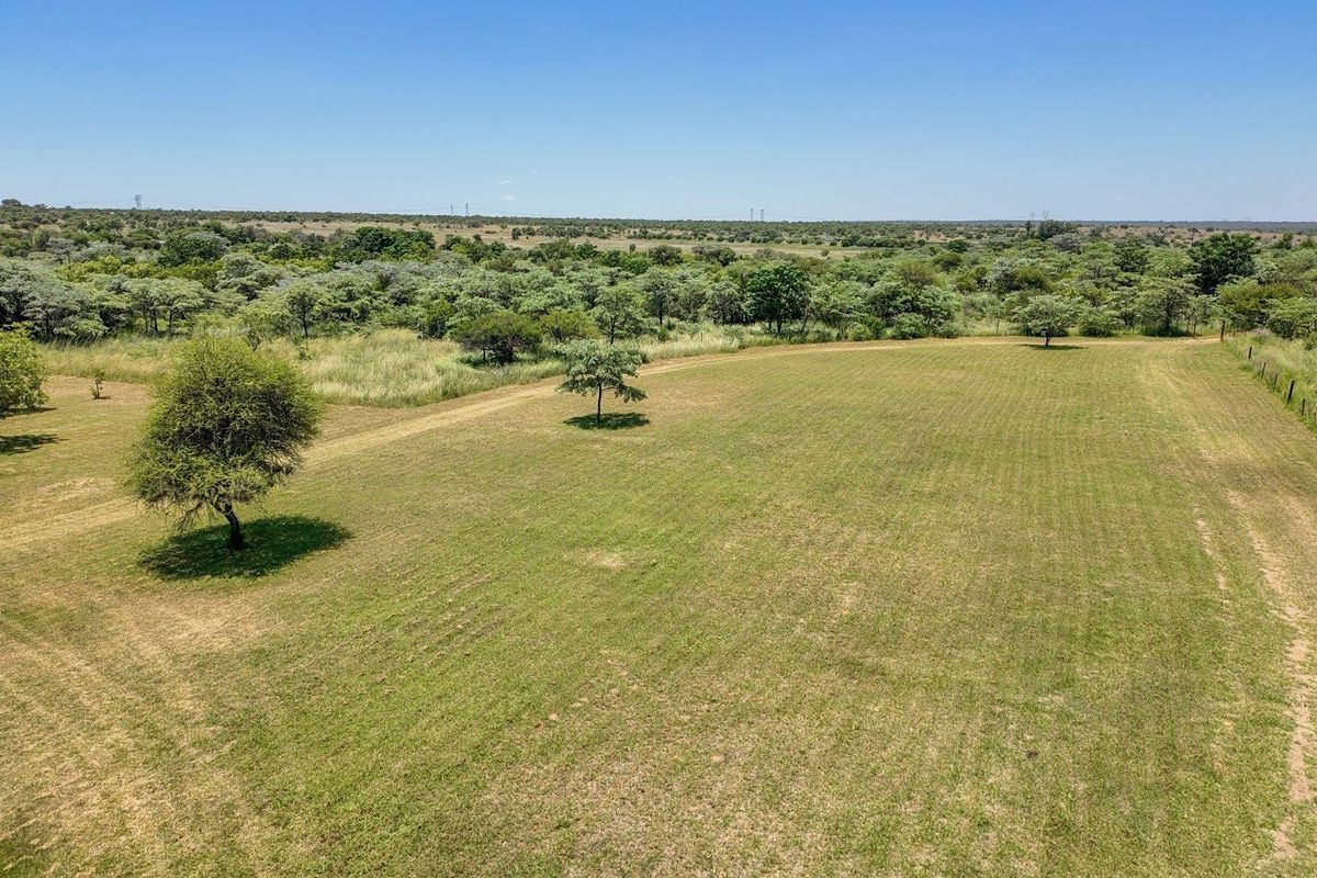 Farm For Sale in Welgevonden, Wonderboom - Photo 3