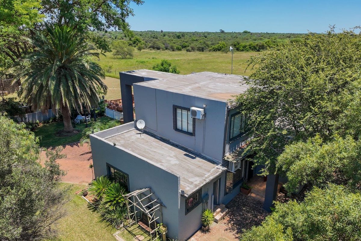 Farm For Sale in Welgevonden, Wonderboom - Photo 2
