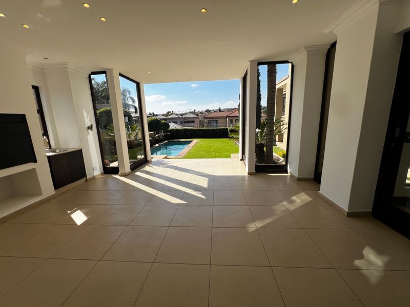 House For Sale in Blue Valley Golf Estate, Centurion - Photo 6