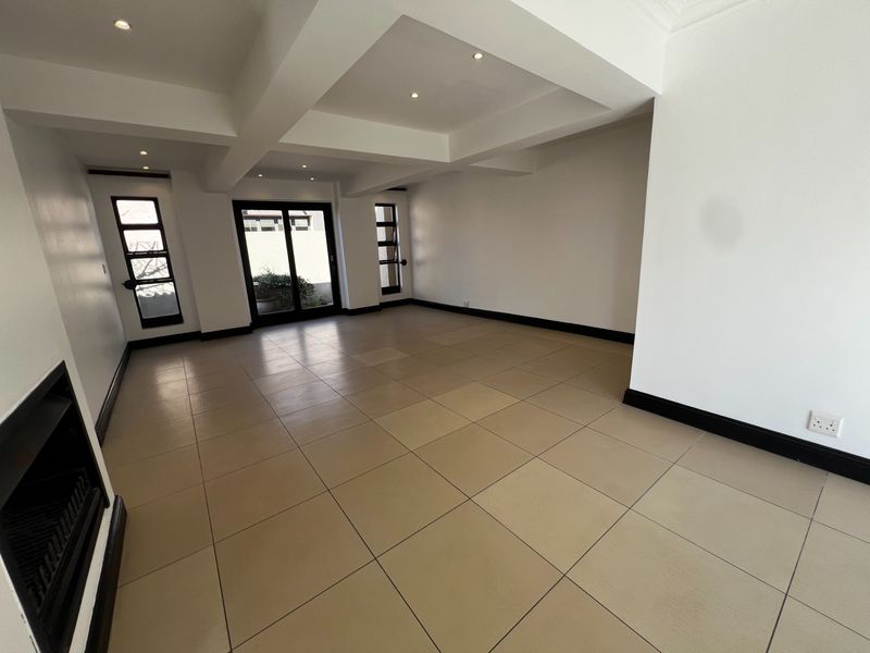 House For Sale in Blue Valley Golf Estate, Centurion - Photo 9