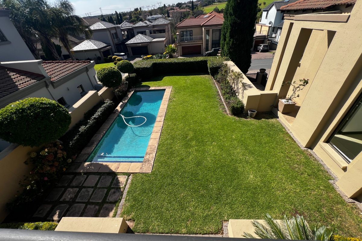 House For Sale in Blue Valley Golf Estate, Centurion - Photo 4