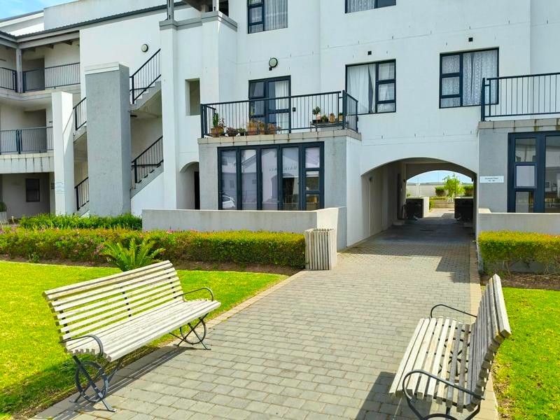 Apartment For Sale in Buh Rein Estate, Kraaifontein - Photo 1