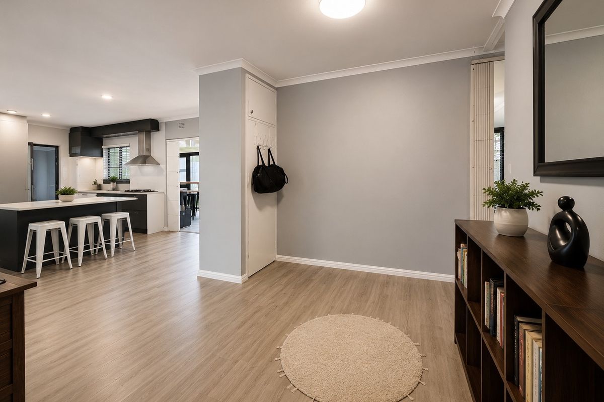 Ultra-modern, exceptionally secure 4-bedroom family home. - Photo 5