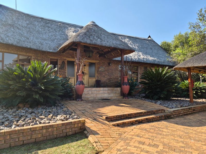 House For Sale in Kranspoort Middelburg Mpumalanga - Photo 1