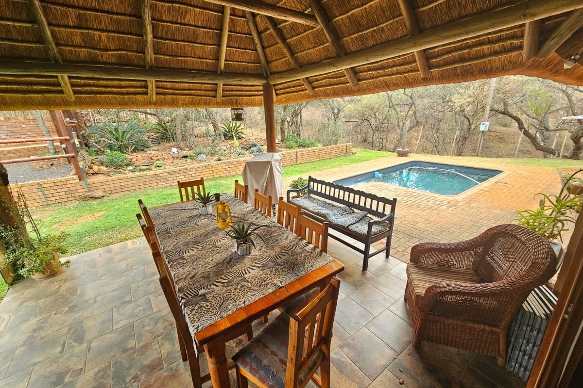 House For Sale in Kranspoort Middelburg Mpumalanga - Photo 2