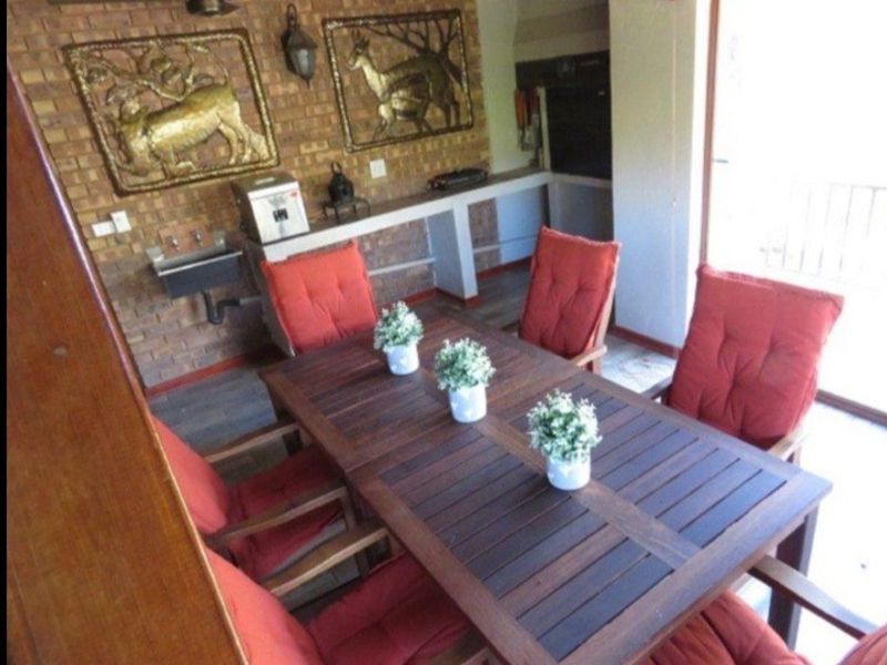 House For Sale in Kranspoort Middelburg Mpumalanga - Photo 3
