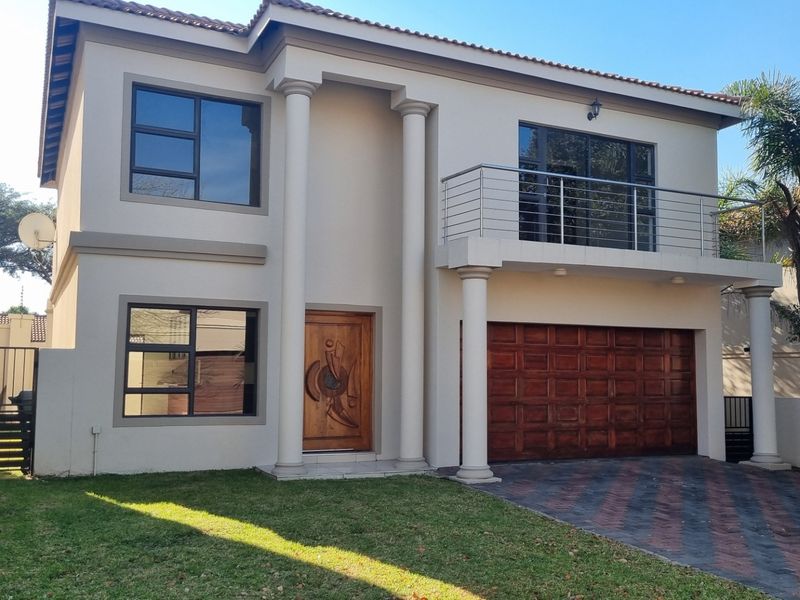 Three (3) bedroom House for Rental in Halfway Gardens Midrand - Photo 1
