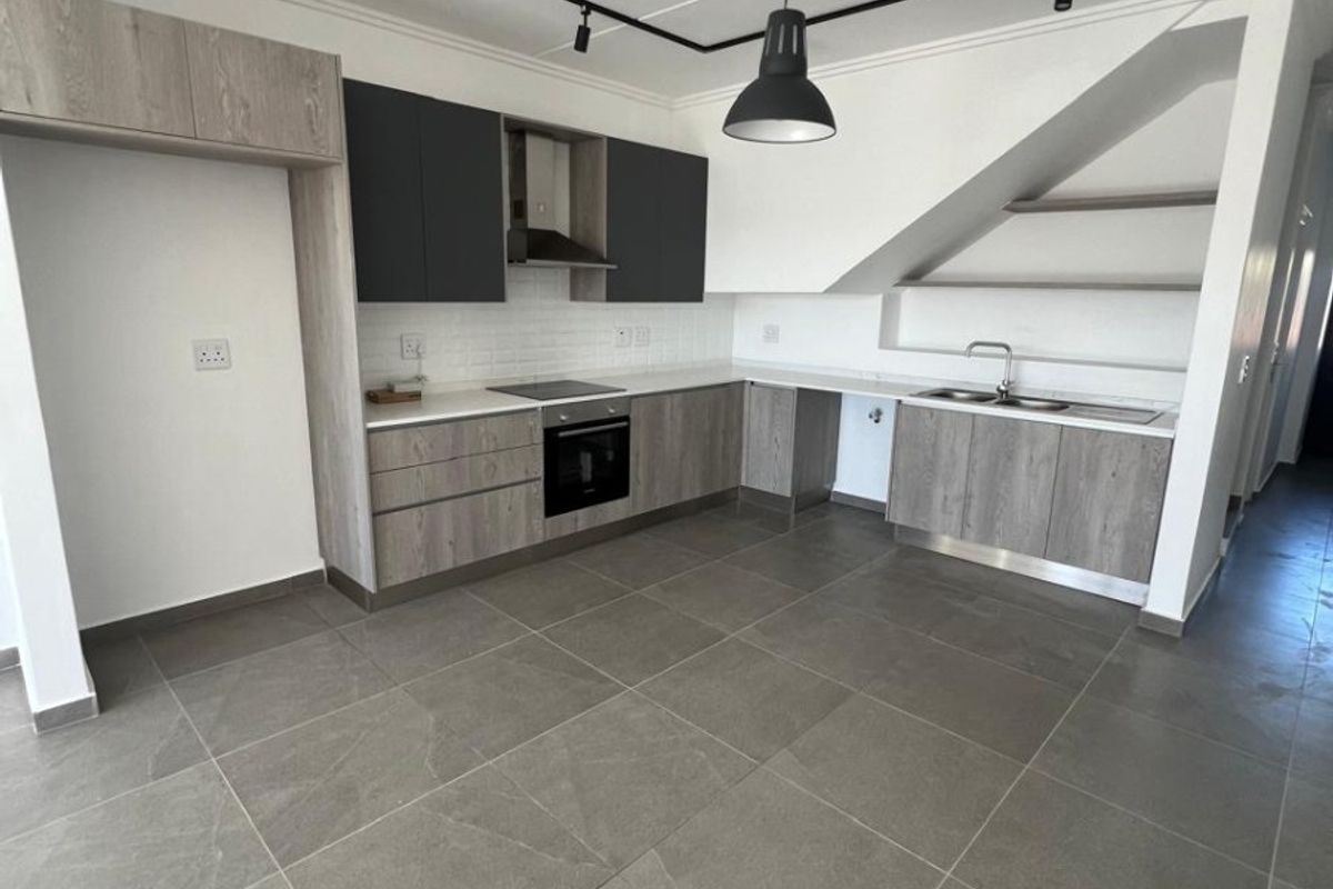 2 Bedroom Duplex To Rent - Photo 3