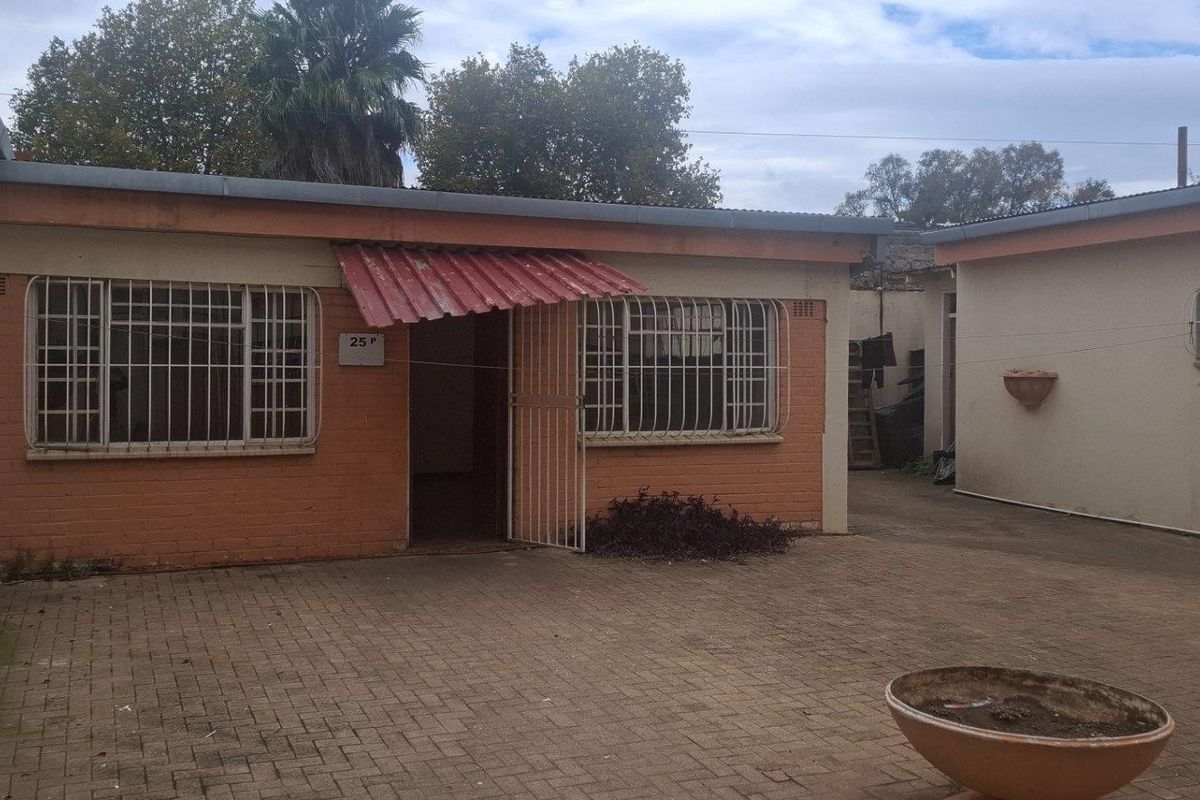 Commercial Property To Rent in Benoni Central, Benoni - Photo 5