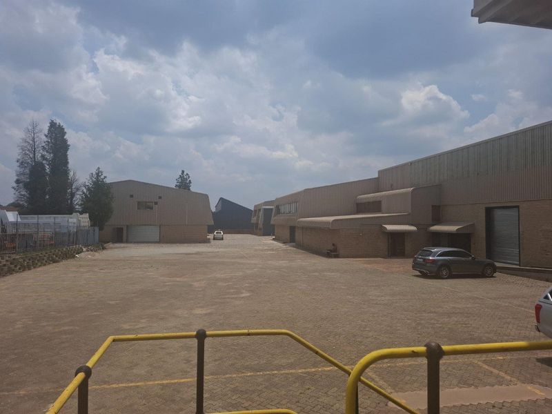 Industrial Property To Rent in Spartan, Kempton Park - Photo 1