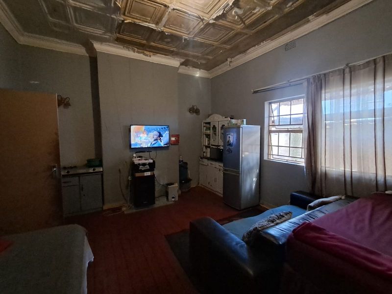 House For Sale in Judiths Paarl, Johannesburg - Photo 8