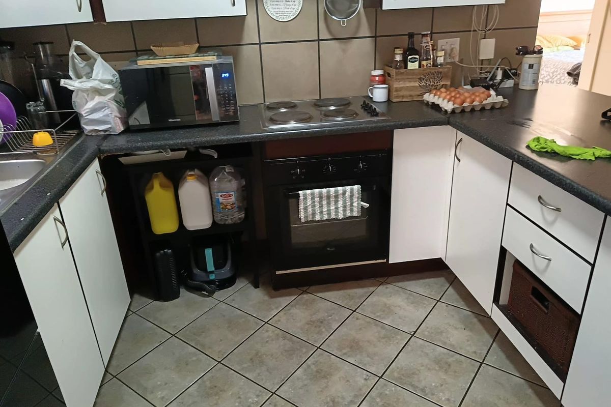 Security Lifestyle, Duet For Sale in Montana, Pretoria - Photo 2