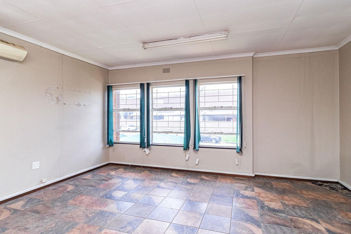 Commercial Property To Rent in Spartan, Kempton Park - Photo 2