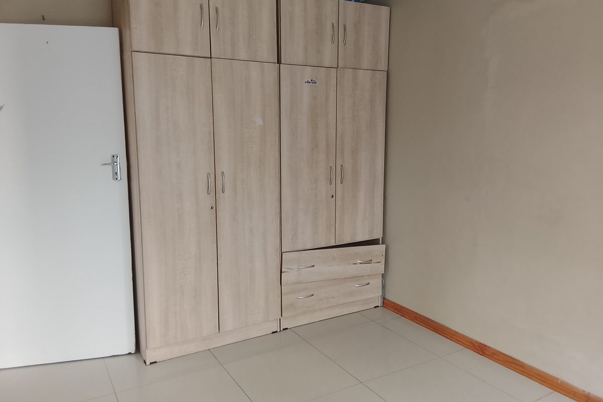 Cottage To Rent in Norkem Park, Kempton Park - Photo 2