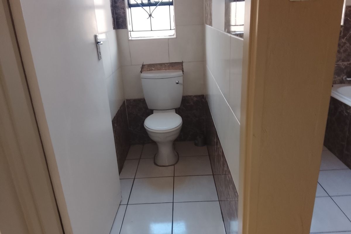 Cottage To Rent in Norkem Park, Kempton Park - Photo 4