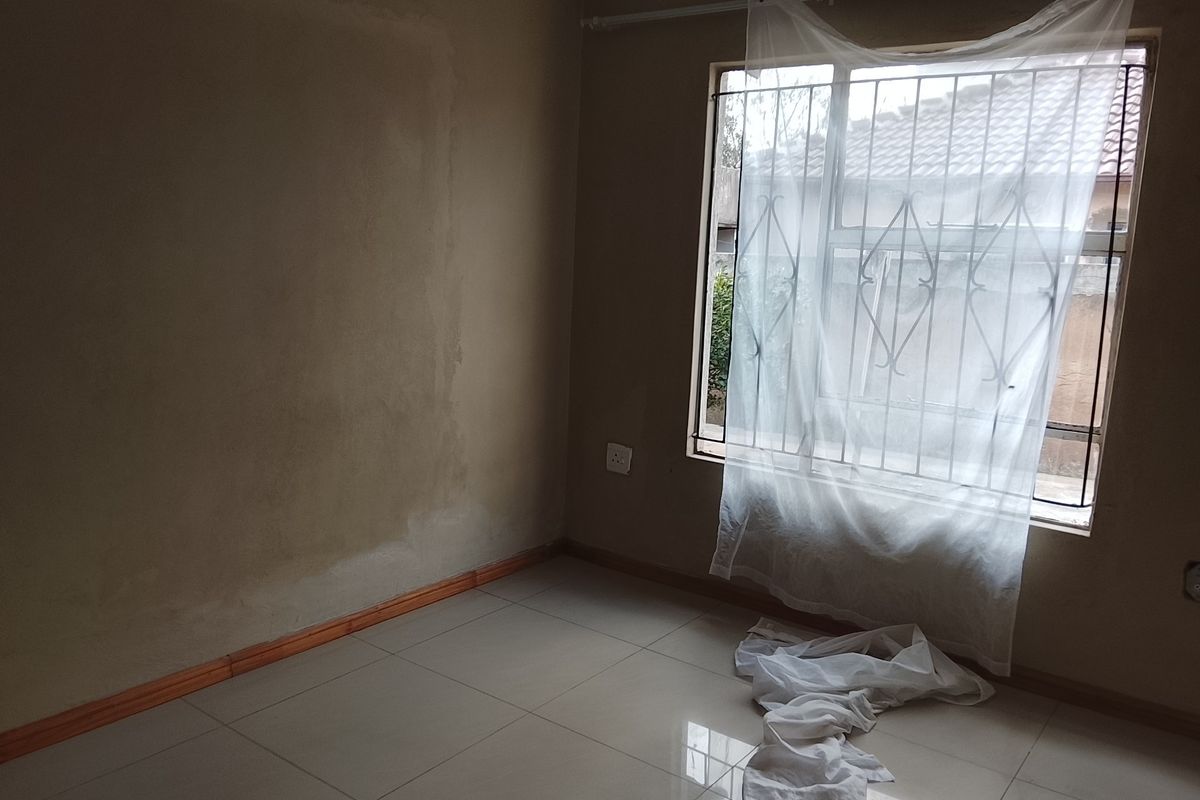 Cottage To Rent in Norkem Park, Kempton Park - Photo 5