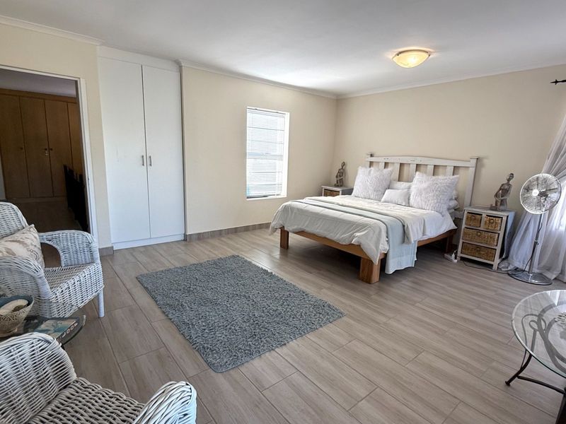 House For Sale in Costa Sarda Knysna Western Cape - Photo 8
