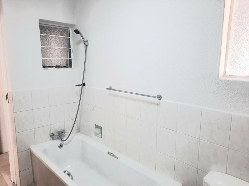 Apartment For Sale in Weltevreden Park, Roodepoort - Photo 3