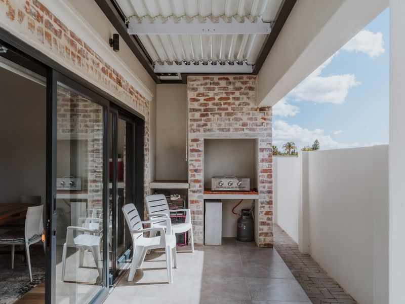 LUXURY RETIREMENT FOR 50's AND UP - OFF PLAN - FREESTANDING SINGLE-STOREY HOME - NO TRANSFER COST - Photo 8