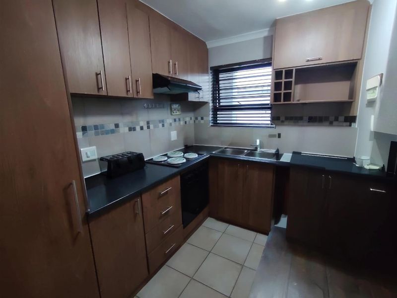 Neat as a Pin Ground Floor Apartment in Popular La Riviera II - Photo 2