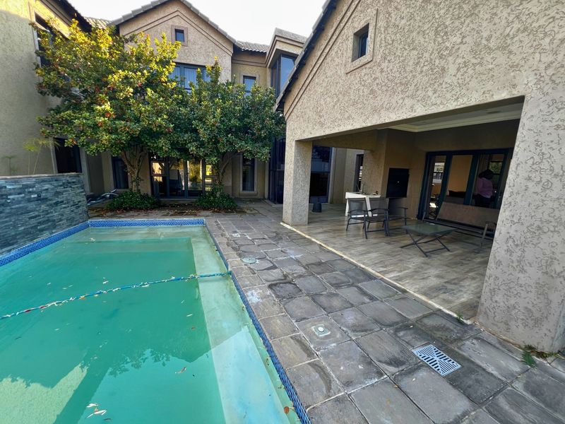 House For Sale in Blue Valley Golf Estate, Centurion - Photo 1
