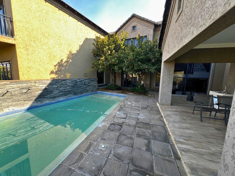 House For Sale in Blue Valley Golf Estate, Centurion - Photo 9