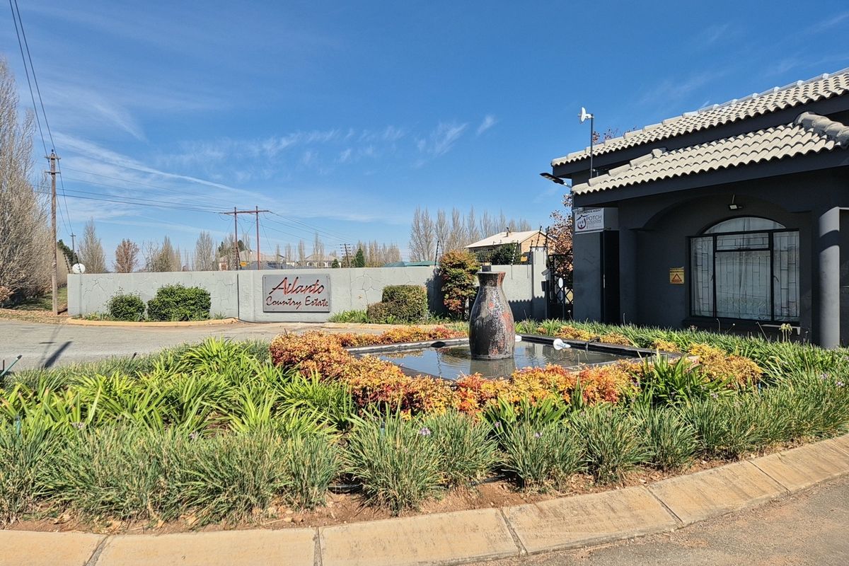Prime Vacant Stand in Grimbeek Park, Potchefstroom, North West - Photo 2