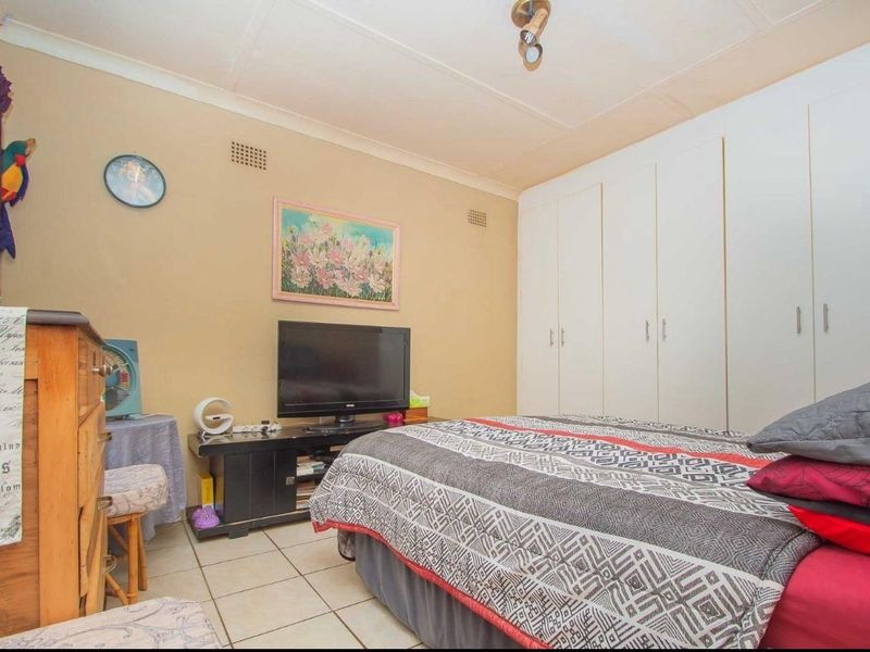 House To Rent in Lindhaven, Roodepoort - Photo 4