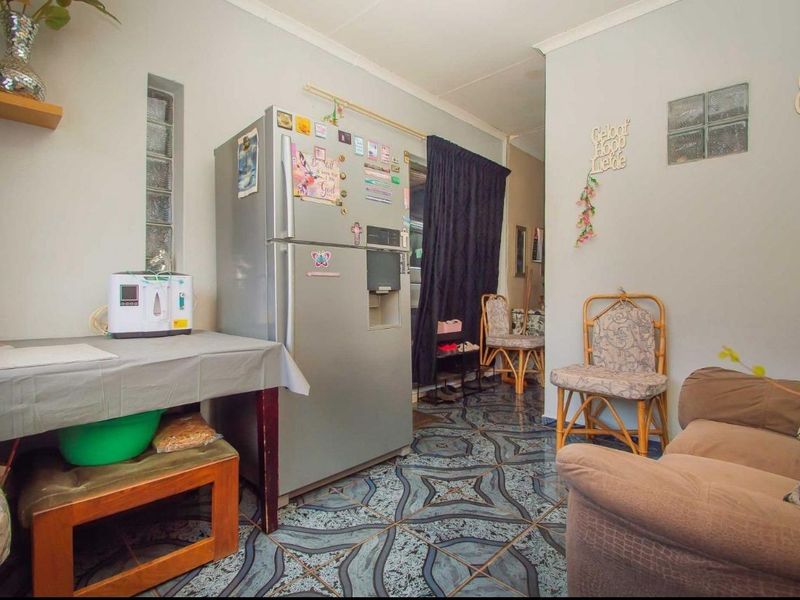 House To Rent in Lindhaven, Roodepoort - Photo 7