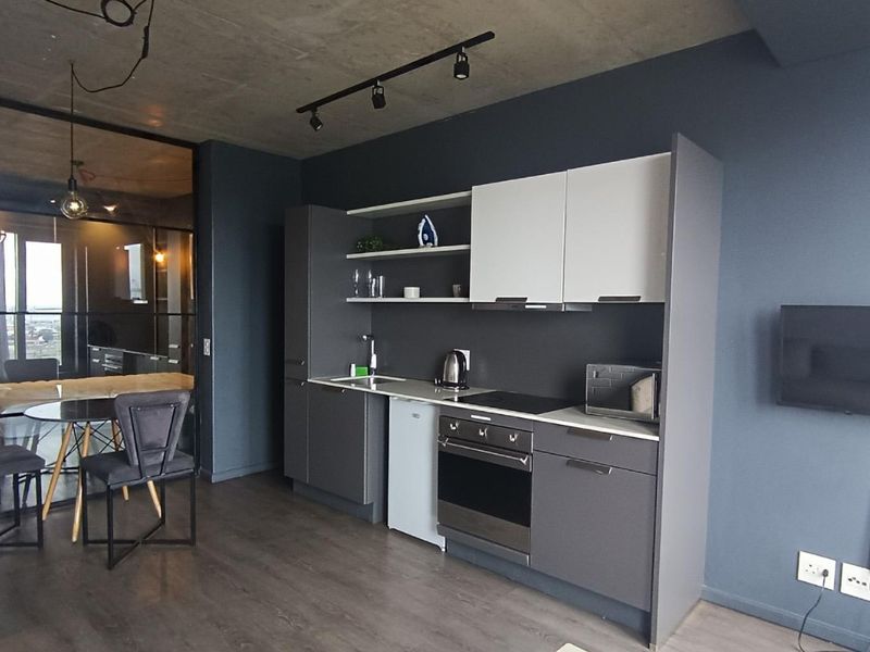 Modern Lock-Up-and-Go Living in the Heart of Woodstock - Photo 4