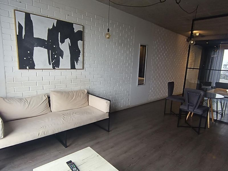 Modern Lock-Up-and-Go Living in the Heart of Woodstock - Photo 3