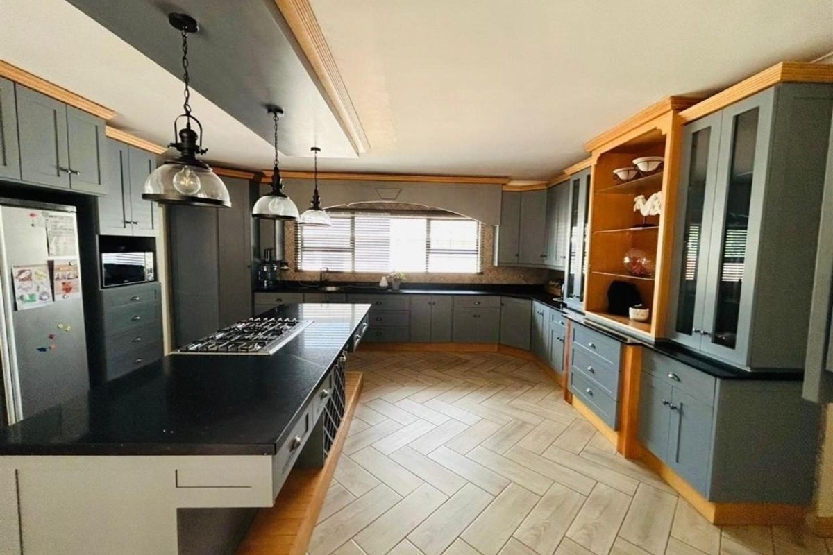 House For Sale in Vanderbijlpark SW 5, Vanderbijlpark SW, Vanderbijlpark - Photo 2