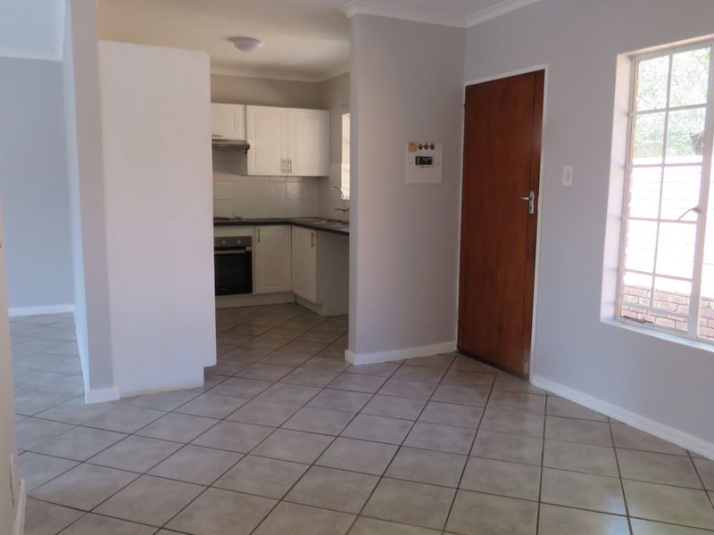 Complex For Sale in Wierdaglen Estate Centurion Gauteng - Photo 8