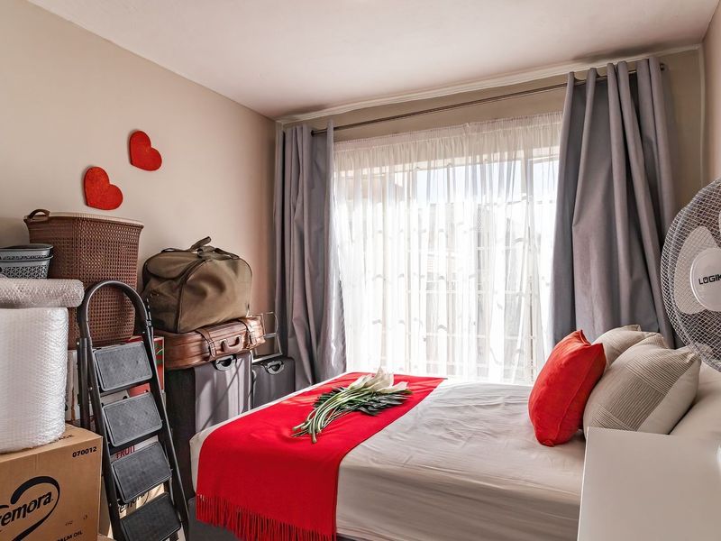 Townhouse For Sale in Amberfield, Centurion - Photo 9