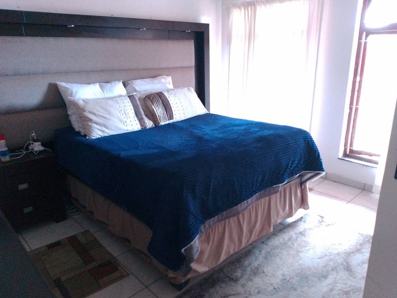 Perfect coastal living made easy! - Photo 7