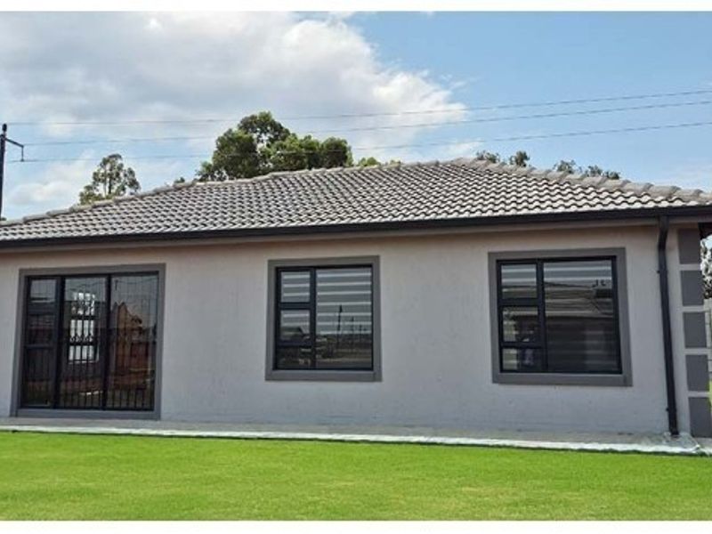 House For Sale in Vosloorus Moagi Villge - Photo 10